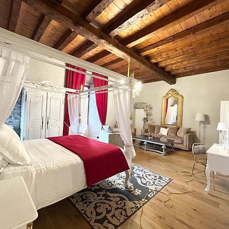 Chateau De La Rive - Suite Prestige - Chambre 2 Personnes Cruet Kültér fotó