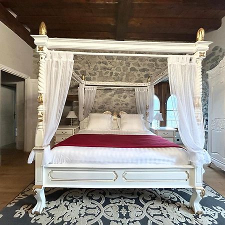 Chateau De La Rive - Suite Prestige - Chambre 2 Personnes Cruet Kültér fotó
